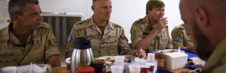 Koning Willem-Alexander in Mali (foto ministerie van Defensie)