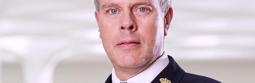 Portret CDS Rob Bauer (foto: Defensie)