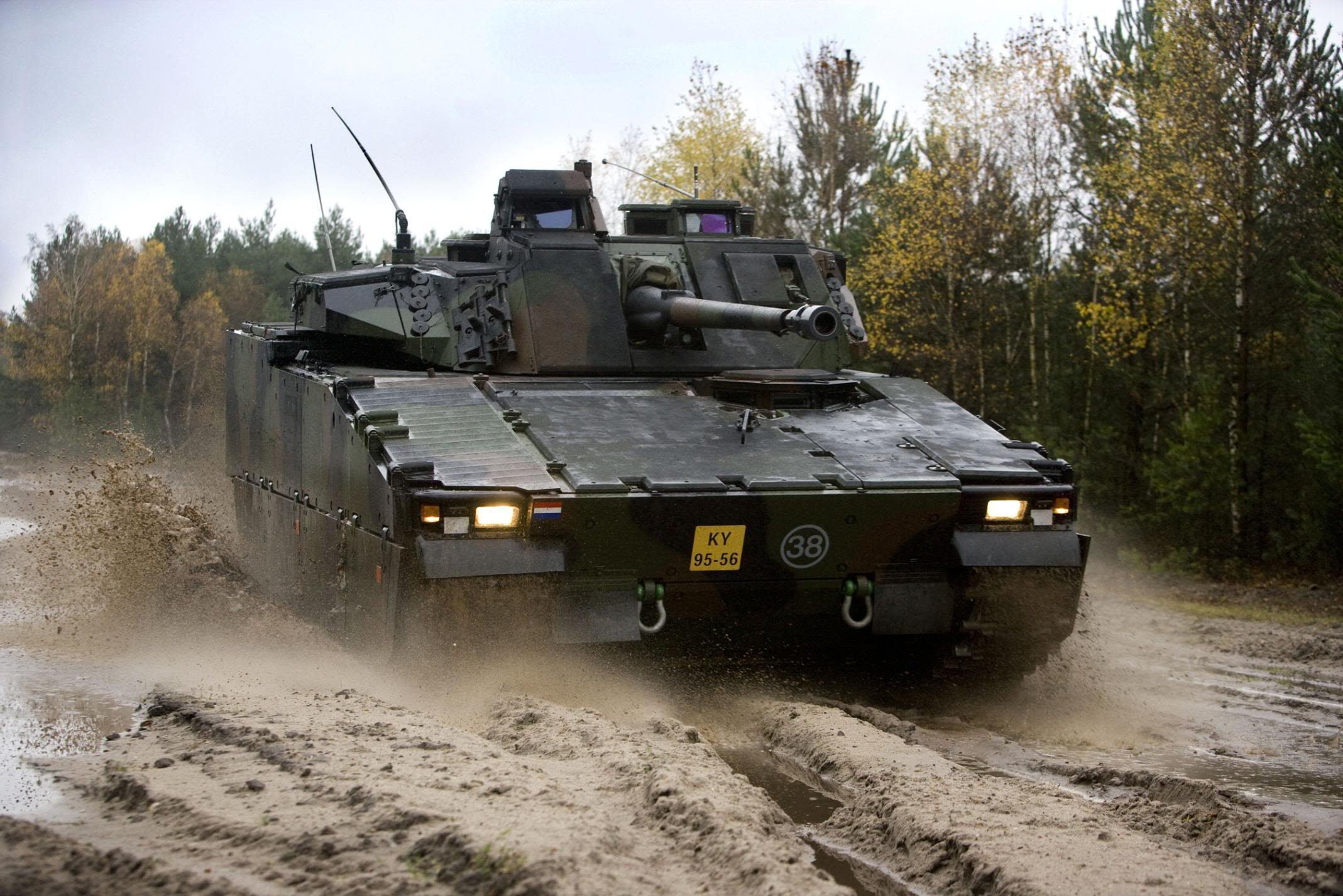 CV90 (foto Defensie)